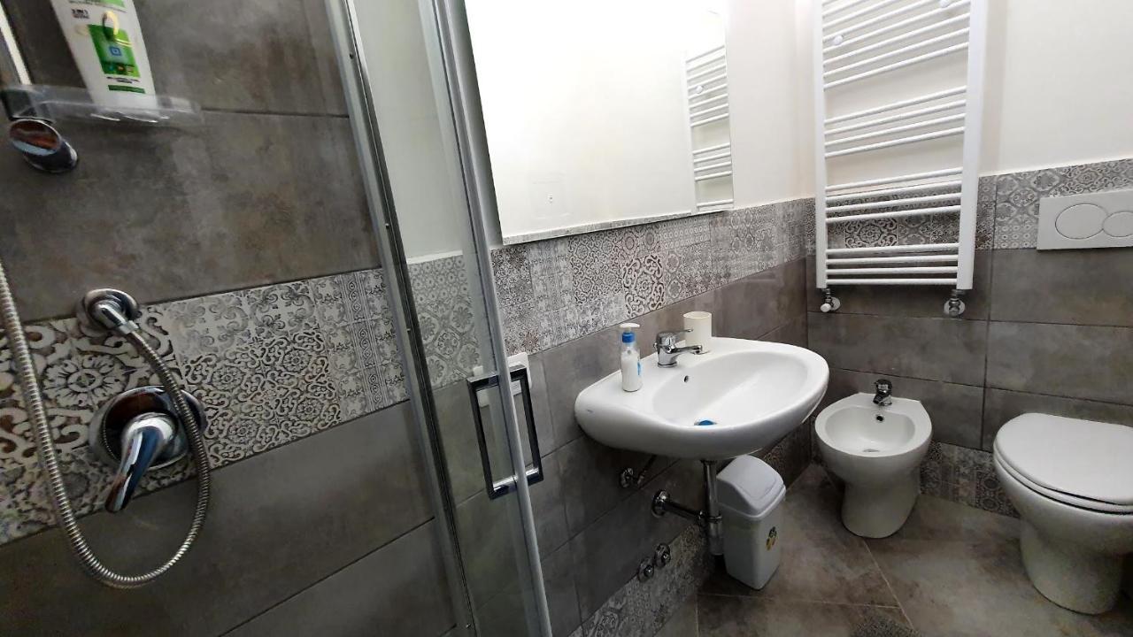Rooms Cris Pisa Buitenkant foto