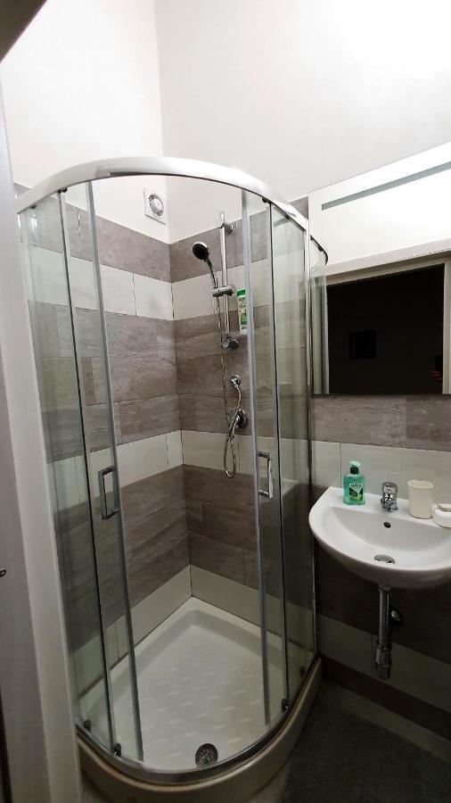 Rooms Cris Pisa Buitenkant foto